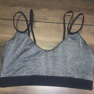 Nike sports bra size M